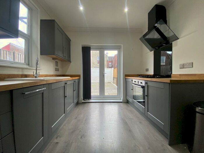 3 Bedroom House To Rent In Renny Road, Portsmouth, PO1