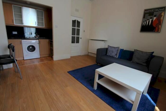 1 Bedroom Flat To Rent In Leadside Road, Aberdeen, AB25