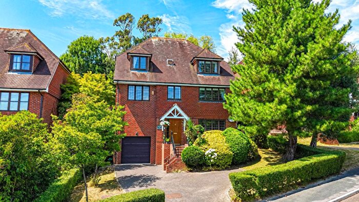 5 Bedroom Detached House For Sale In Beachy Head View, St. Leonards-On-Sea, TN38