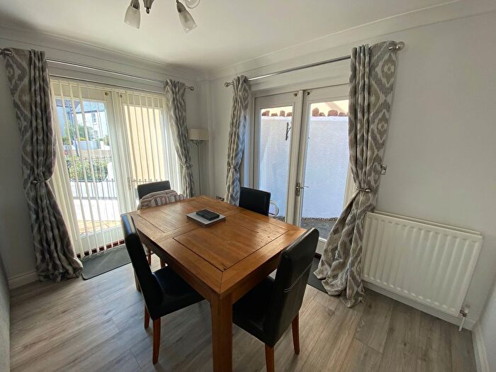 2 Bedroom End Terrace House To Rent In Shoreside, Shaldon, TQ14