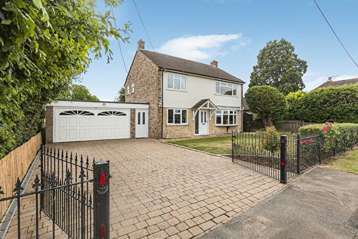 3 Bedroom Detached House For Sale In Sutton Road, Milton, OX14