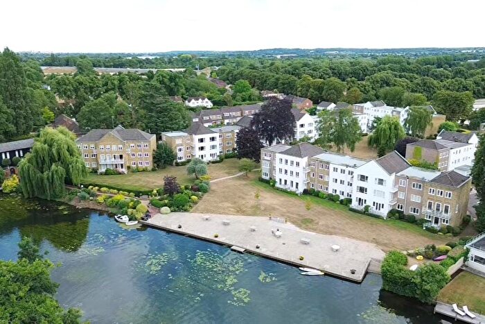 3 Bedroom End Of Terrace House For Sale In Braybank, Bray, Maidenhead, Berkshire, SL6