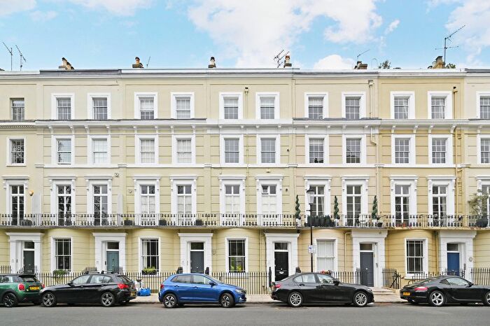 4 Bedroom Maisonette For Sale In Norland Square, W11