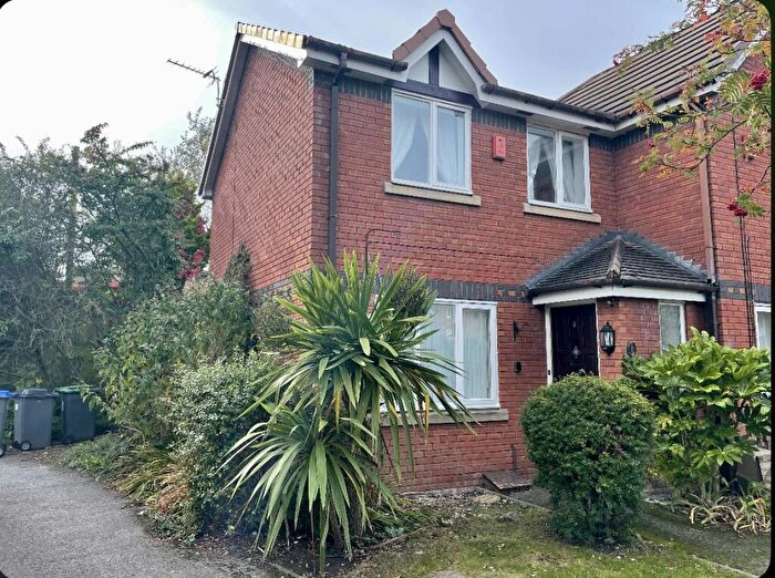 2 Bedroom Mews For Sale In St Mary Close, Blackpool, FY3