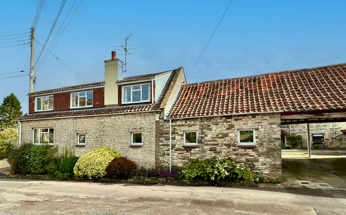 4 Bedroom Detached House For Sale In Vicarage Lane, Compton Dando, BS39