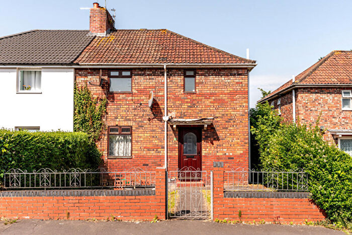 3 Bedroom Semi-Detached House For Sale In Uplands Road, Bristol, BS16