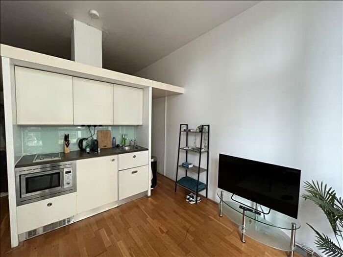 Flat To Rent In Abito, Greengate, Salford, Manchester, M3