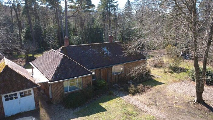 2 Bedroom Detached Bungalow For Sale In Location Location Location, GU35