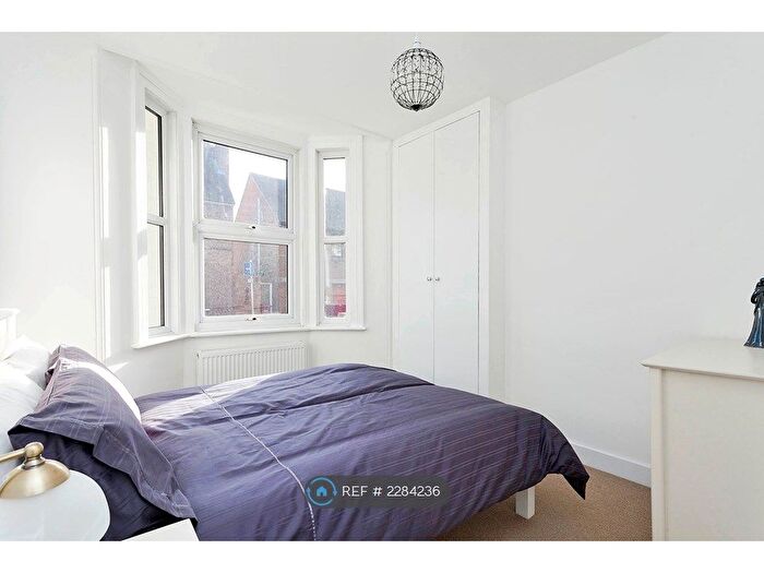 1 Bedroom Flat To Rent In Prospect Street, Caversham, Reading, RG4