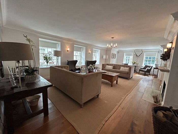 7 Bedroom Property To Rent In High Cross Road, Ivy Hatch, Sevenoaks, TN15