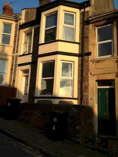 1 Bedroom Terraced House To Rent In Dowry Road, Bristol, BS8