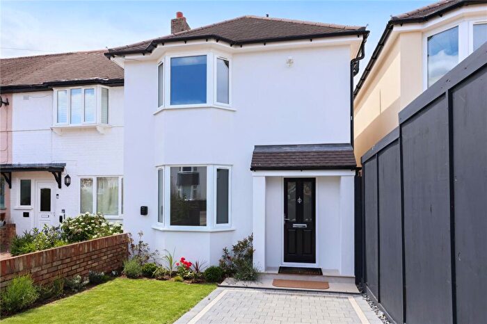3 Bedroom Semi-Detached House To Rent In Berkeley Drive, West Molesey, Surrey, KT8