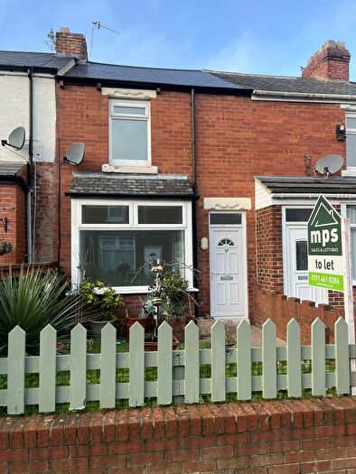 2 Bedroom Flat To Rent In Kelvin Gardens, Gateshead, NE11