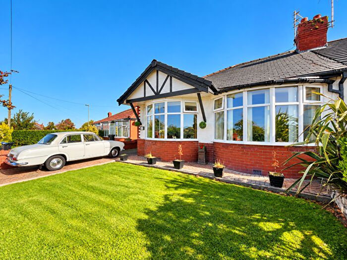 2 Bedroom Bungalow For Sale In Fleetwood Road, Cleveleys, FY5