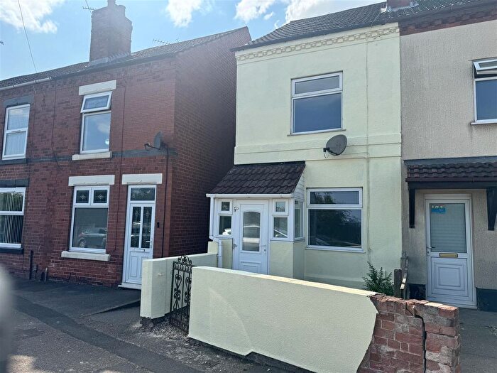 3 Bedroom End Of Terrace House To Rent In Derby Road, Kirkby-In-Ashfield, NG17