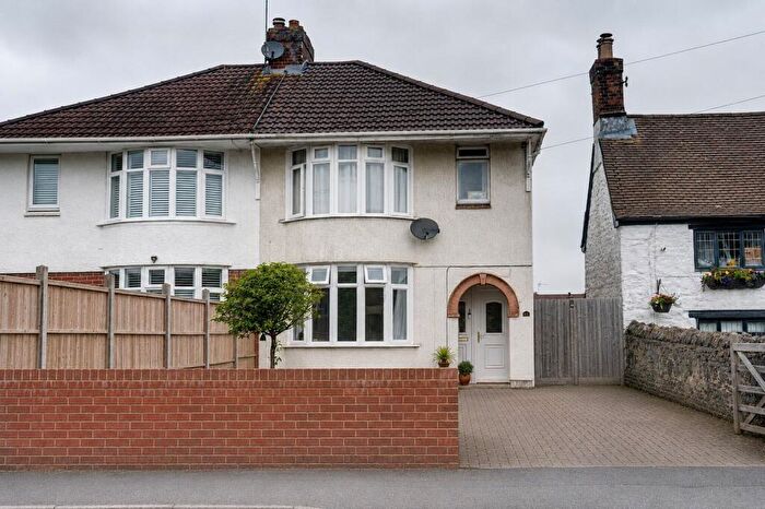 3 Bedroom Semi-Detached House For Sale In Perry's Lane, Wroughton, Swindon, Wiltshire, SN4