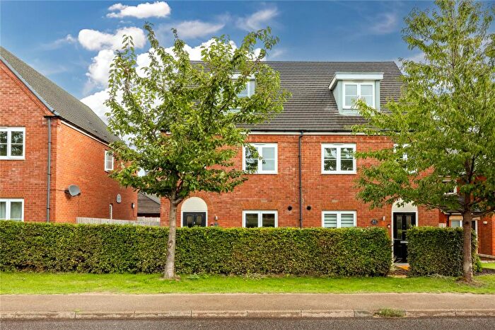 3 Bedroom Semi-Detached House For Sale In Ryder Way, Flitwick, Bedfordshire, MK45