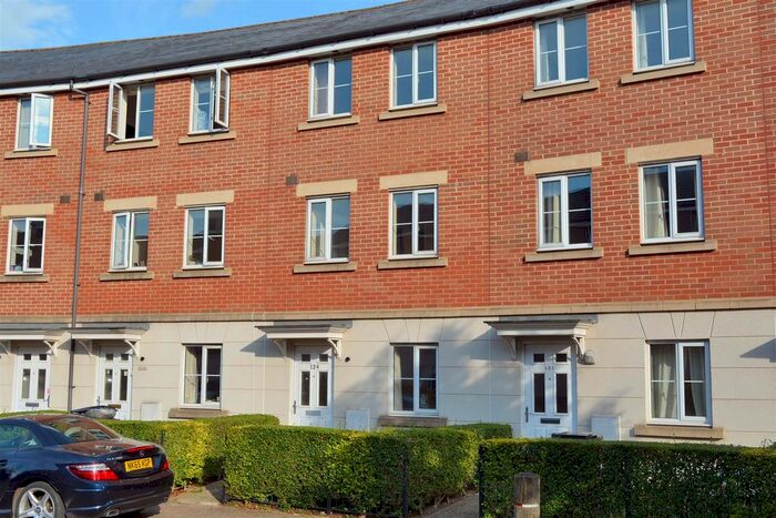 4 Bedroom Property To Rent In Montreal Avenue, Bristol, BS7