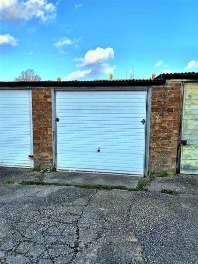 Parking/garage To Rent In Middle Park Way, Havant PO9