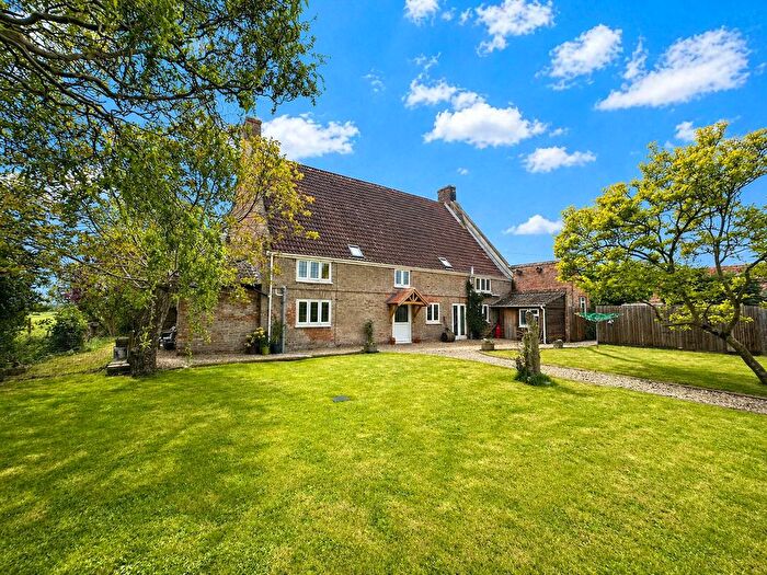 4 Bedroom Detached House For Sale In Merry Lane, East Huntspill, Highbridge, Somerset, TA9