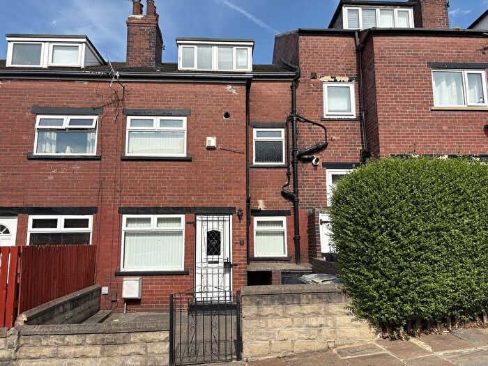 3 Bedroom Terraced House For Sale In Argie Road, Leeds, LS4