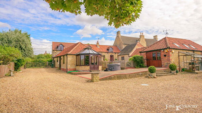 4 Bedroom Barn Conversion For Sale In Bitchfield, NG33