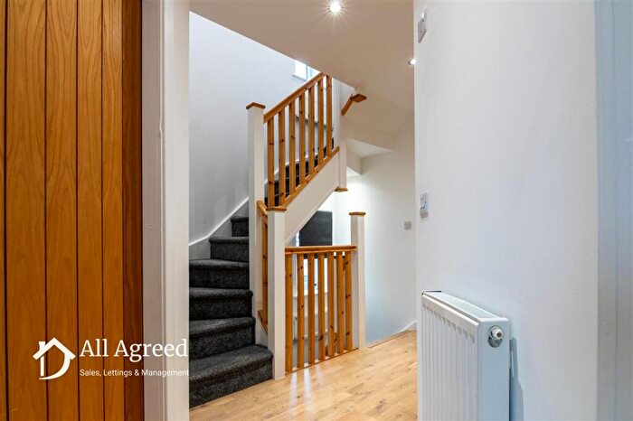 4 Bedroom Detached House For Sale In Birchwood Lane, Somercotes, DE55