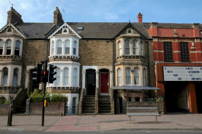 5 Bedroom House To Rent In Cowley RoadOxford, OX4