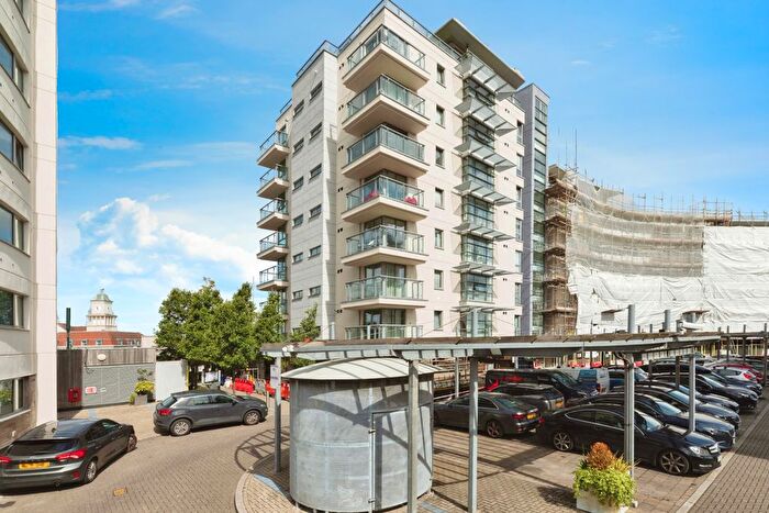 1 Bedroom Flat To Rent In Exon Apartments, Mercury Gardens, Romford, RM1