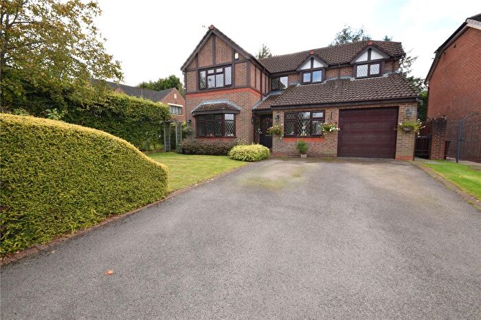 4 Bedroom Detached House To Rent In Wike Ridge Avenue, Alwoodley, Leeds, West Yorkshire, LS17