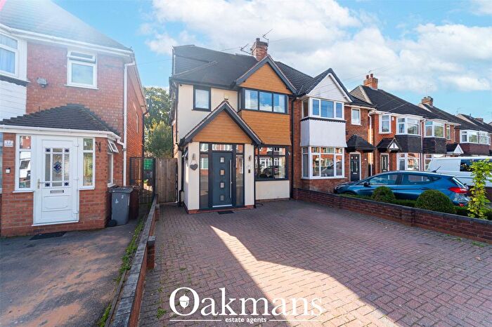 4 Bedroom Semi-Detached House For Sale In Bramley Croft, Shirley, Solihull, West Midlands, B90