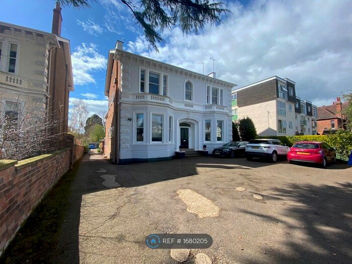 2 Bedroom Flat To Rent In Thurmaston Court, Leamington Spa, CV32