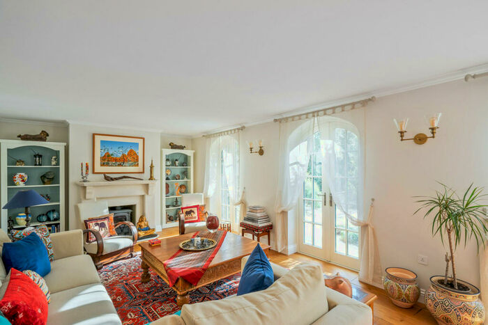 5 Bedroom End Of Terrace House To Rent In Archway Street, Barnes, SW13