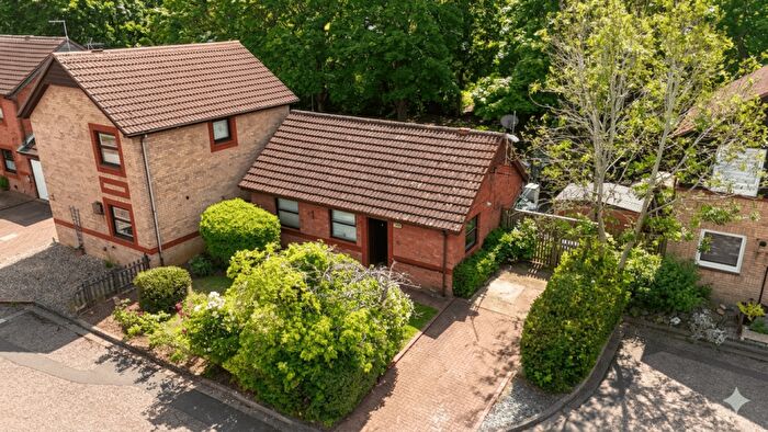 2 Bedroom Detached Bungalow For Sale In Hazel Croft, Werrington, Peterborough, PE4