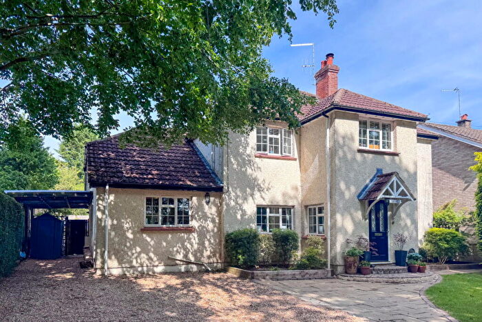 4 Bedroom Detached House For Sale In Torf House, New Farm Road, Alresford, SO24