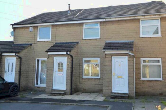 2 Bedroom Terraced House To Rent In Barnet Grove, Morley, Leeds, LS27