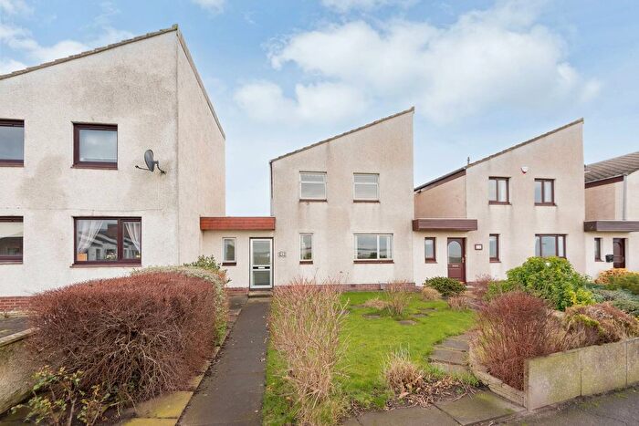 4 Bedroom Terraced House For Sale In Links Walk, Port Seton, Prestonpans, EH32