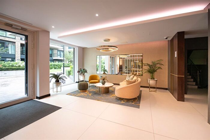 2 Bedroom Flat To Rent In Fairview House, Lockgate Road, London, SW6