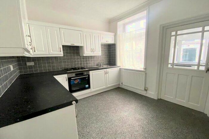 2 Bedroom Property To Rent In Hanover Street, Colne, BB8