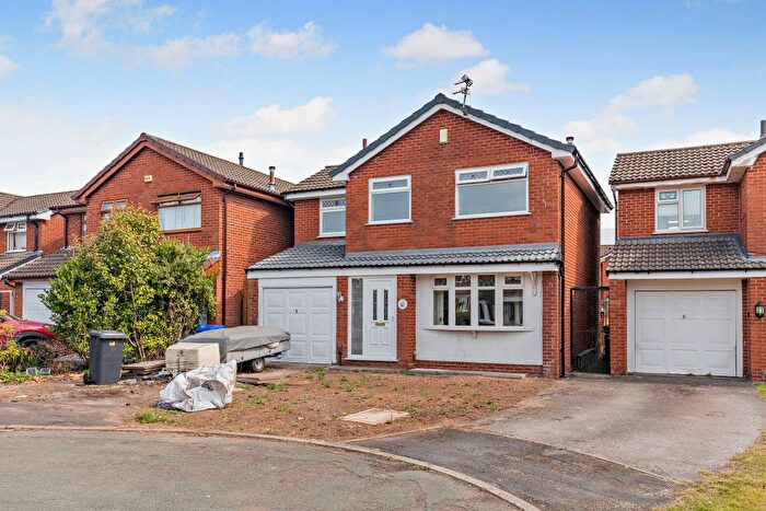 3 Bedroom Detached House For Sale In Chilington Avenue, Widnes, WA8