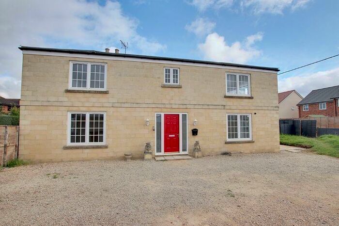3 Bedroom Semi-Detached House To Rent In Semington Road, Melksham, SN12