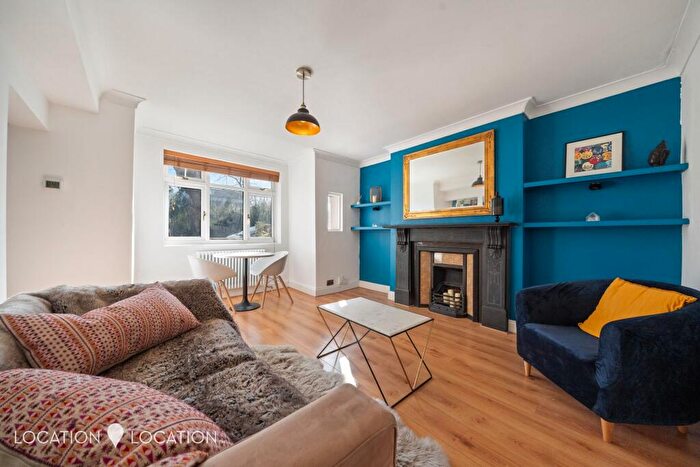 1 Bedroom Flat To Rent In West Bank, London, N16