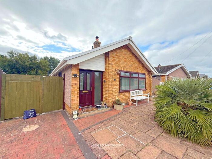 2 Bedroom Detached Bungalow For Sale In Graham Drive, Rhyl, LL18