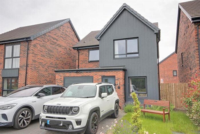 3 Bedroom Detached House For Sale In Twiddle Green, Beverley, HU17