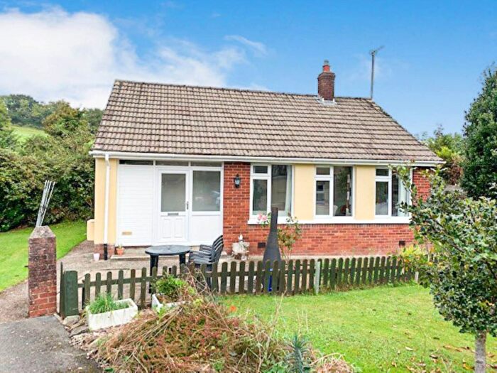 2 Bedroom Bungalow To Rent In Bradiford, Barnstaple, EX31