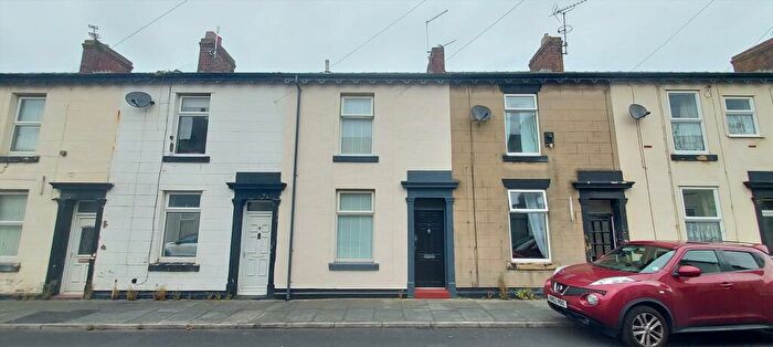 2 Bedroom House To Rent In Grafton Street, Blackpool, FY1