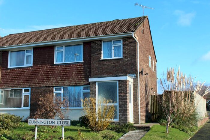 3 Bedroom End Of Terrace House To Rent In Cunnington Close, Dorchester, Dorset, DT1