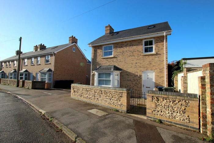 5 Bedroom Detached House To Rent In Paddock Street, Soham, CB7