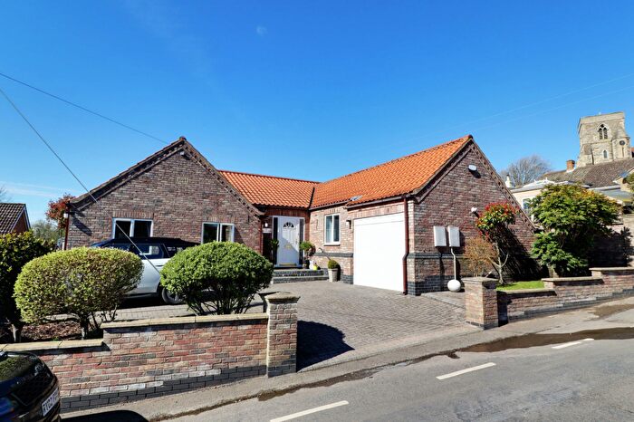 3 Bedroom Detached Bungalow For Sale In Church Hill, Grasby, DN38