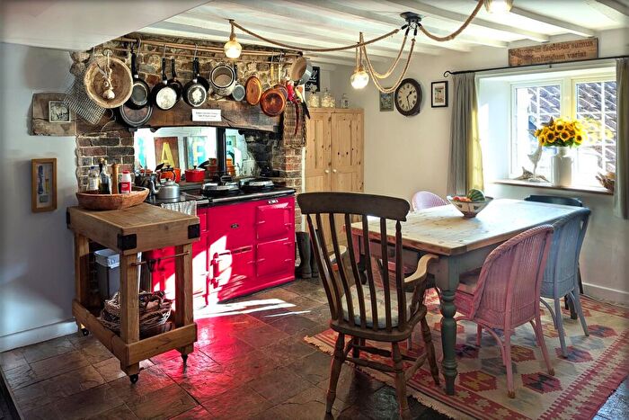 4 Bedroom Detached House For Sale In Charmouth, DT6